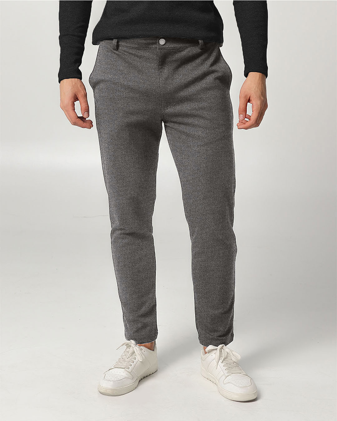 gris oscuro