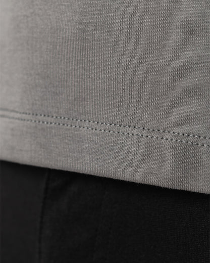 gris plomo